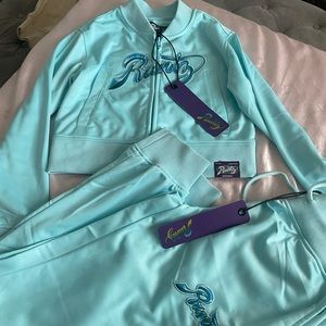 Official RUNTZ tracksuit